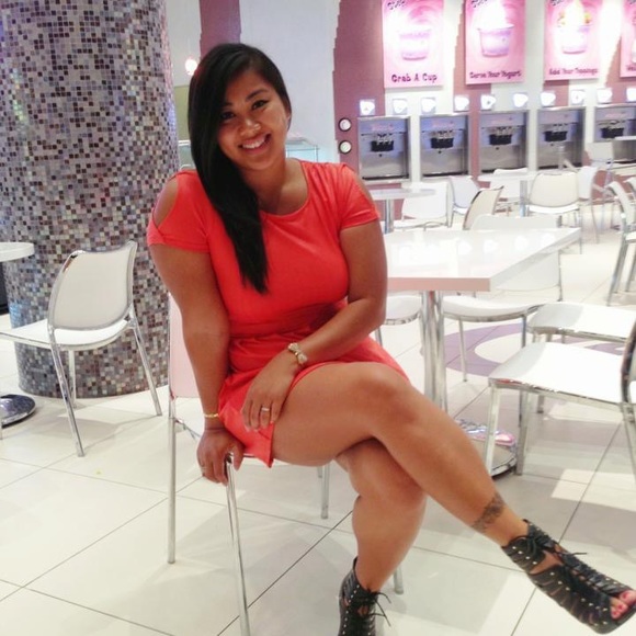 Orange🍊Dress - Picture 6 of 7